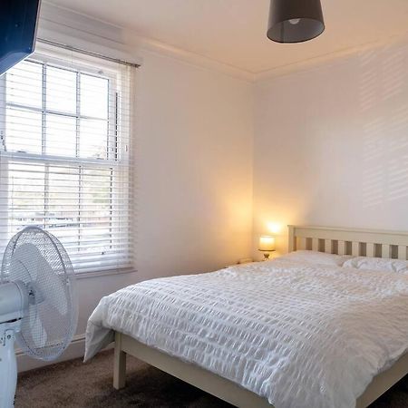 No6 - Beverley - Elegant Townhouse - Central Location エクステリア 写真