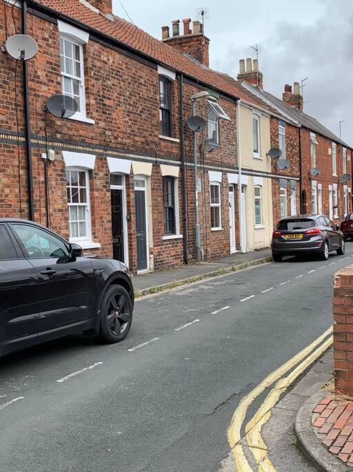 No6 - Beverley - Elegant Townhouse - Central Location エクステリア 写真