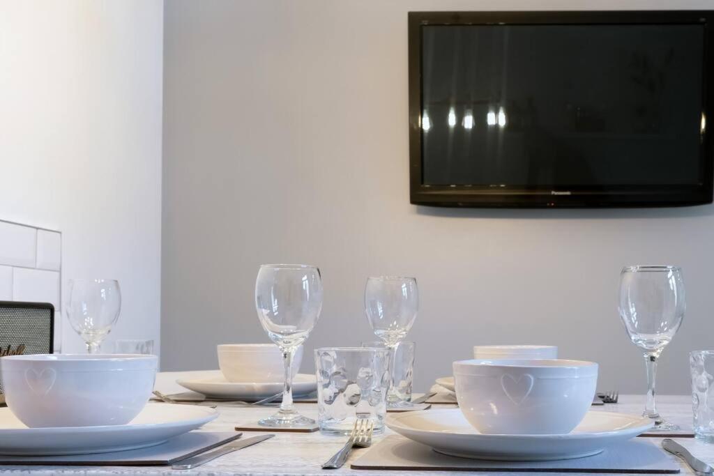 No6 - Beverley - Elegant Townhouse - Central Location エクステリア 写真