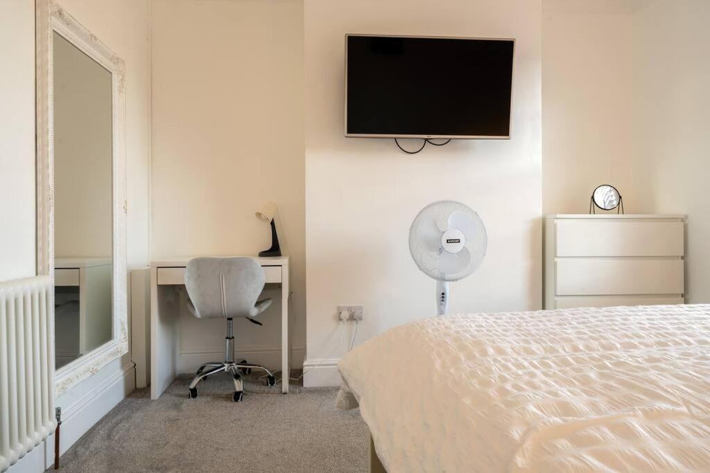 No6 - Beverley - Elegant Townhouse - Central Location エクステリア 写真